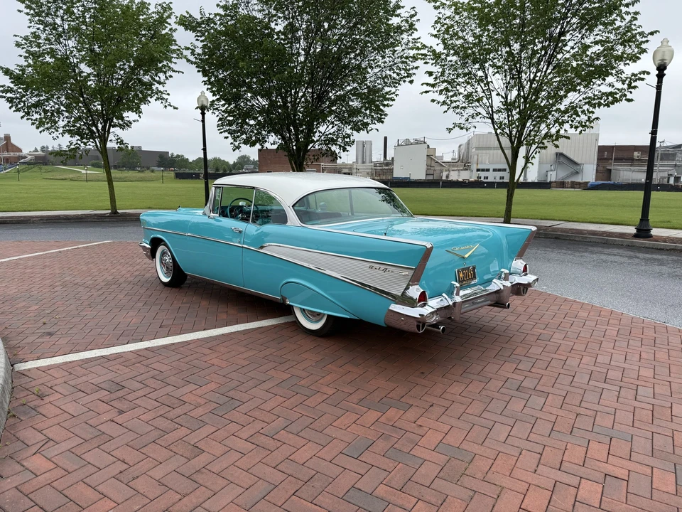 1957 Chevrolet Tri-Five Bel Air 2-Door Hardtop & Coupe - Image 9 of 31