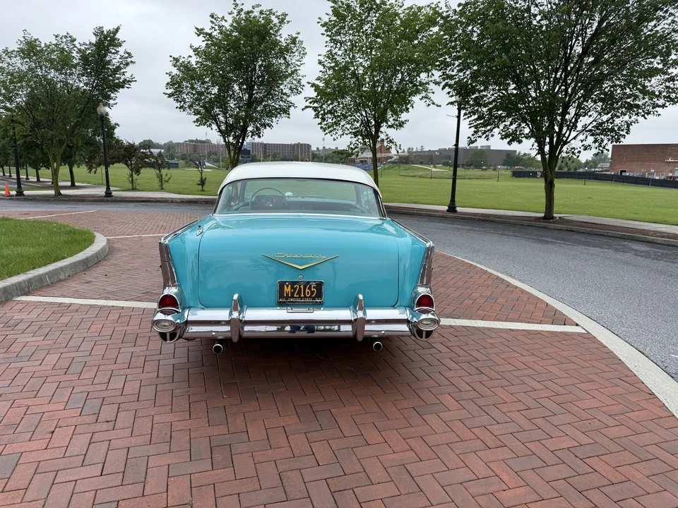 1957 Chevrolet Tri-Five Bel Air 2-Door Hardtop & Coupe - Image 8 of 31