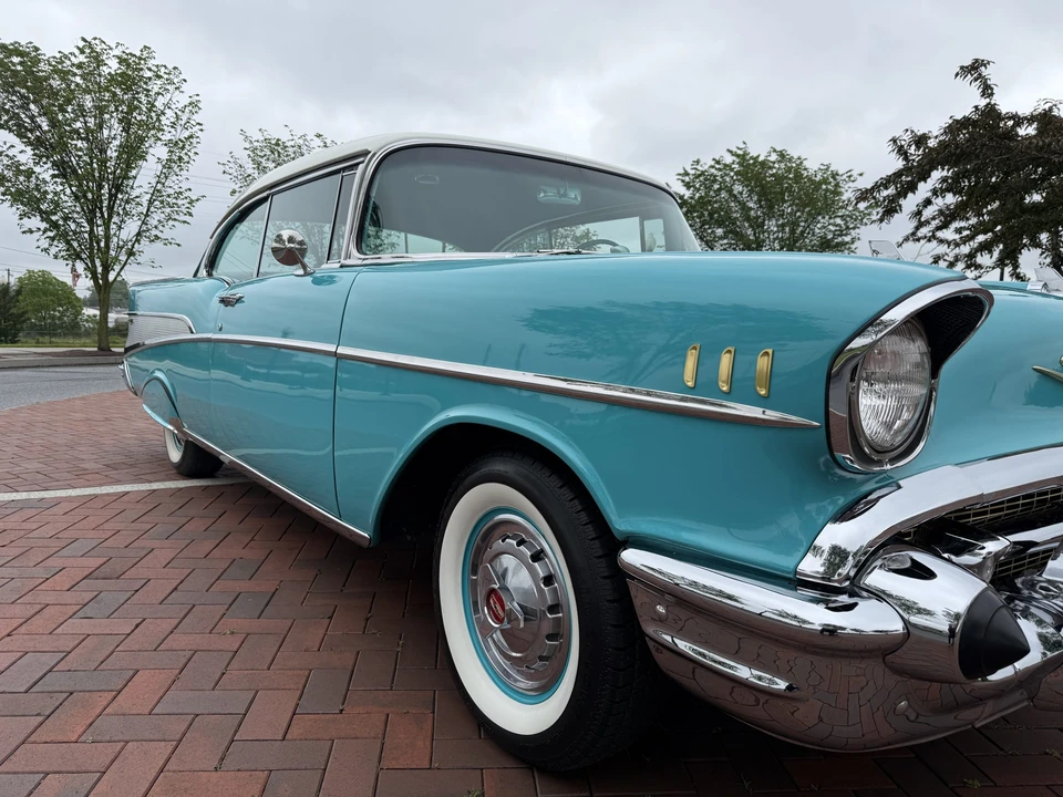 1957 Chevrolet Tri-Five Bel Air 2-Door Hardtop & Coupe - Image 11 of 31
