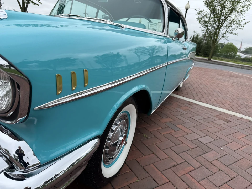 1957 Chevrolet Tri-Five Bel Air 2-Door Hardtop & Coupe - Image 24 of 31