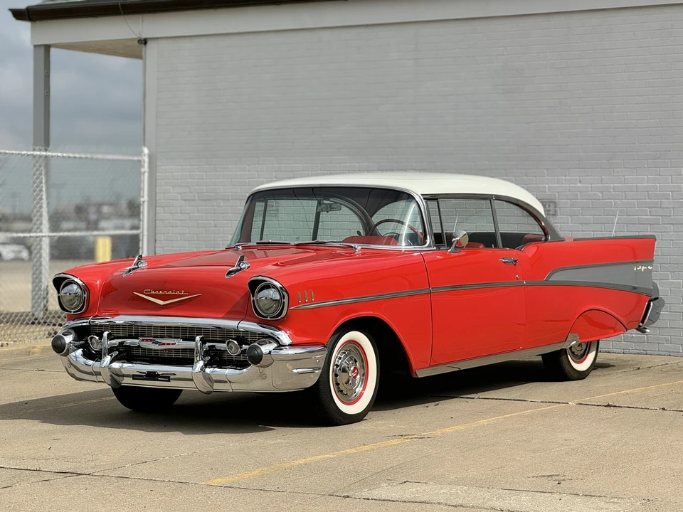 1957 Chevrolet Tri-Five Bel Air 2-Door Hardtop & Coupe - Image 3 of 31