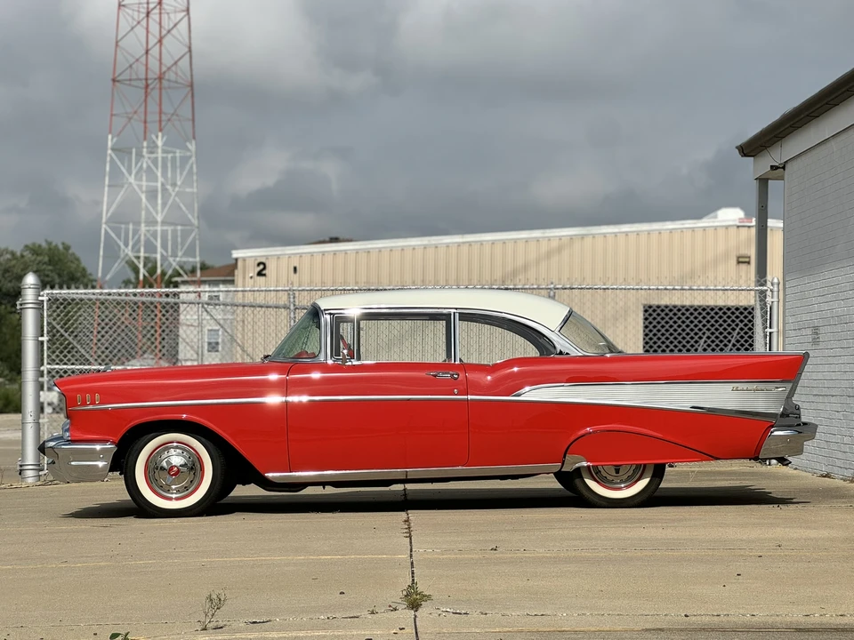 1957 Chevrolet Tri-Five Bel Air 2-Door Hardtop & Coupe - Image 6 of 31