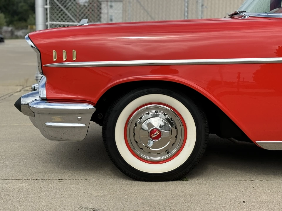 1957 Chevrolet Tri-Five Bel Air 2-Door Hardtop & Coupe - Image 29 of 31