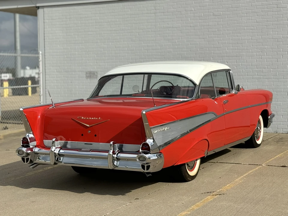 1957 Chevrolet Tri-Five Bel Air 2-Door Hardtop & Coupe - Image 15 of 31