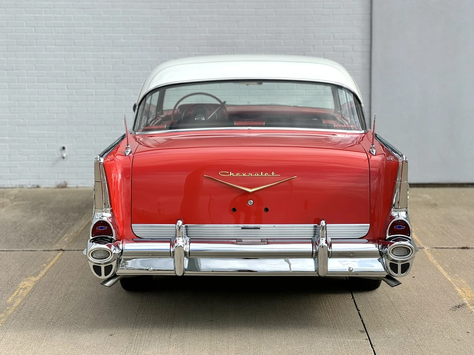 1957 Chevrolet Tri-Five Bel Air 2-Door Hardtop & Coupe - Image 14 of 31