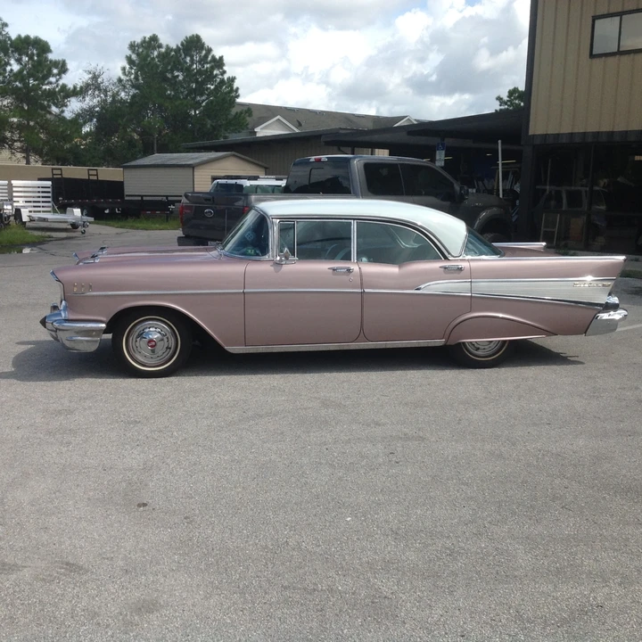 1957 Chevrolet Tri-Five Bel Air Sedan & Wagon - Image 2 of 31