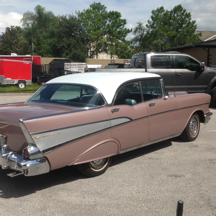 1957 Chevrolet Tri-Five Bel Air Sedan & Wagon - Image 9 of 31