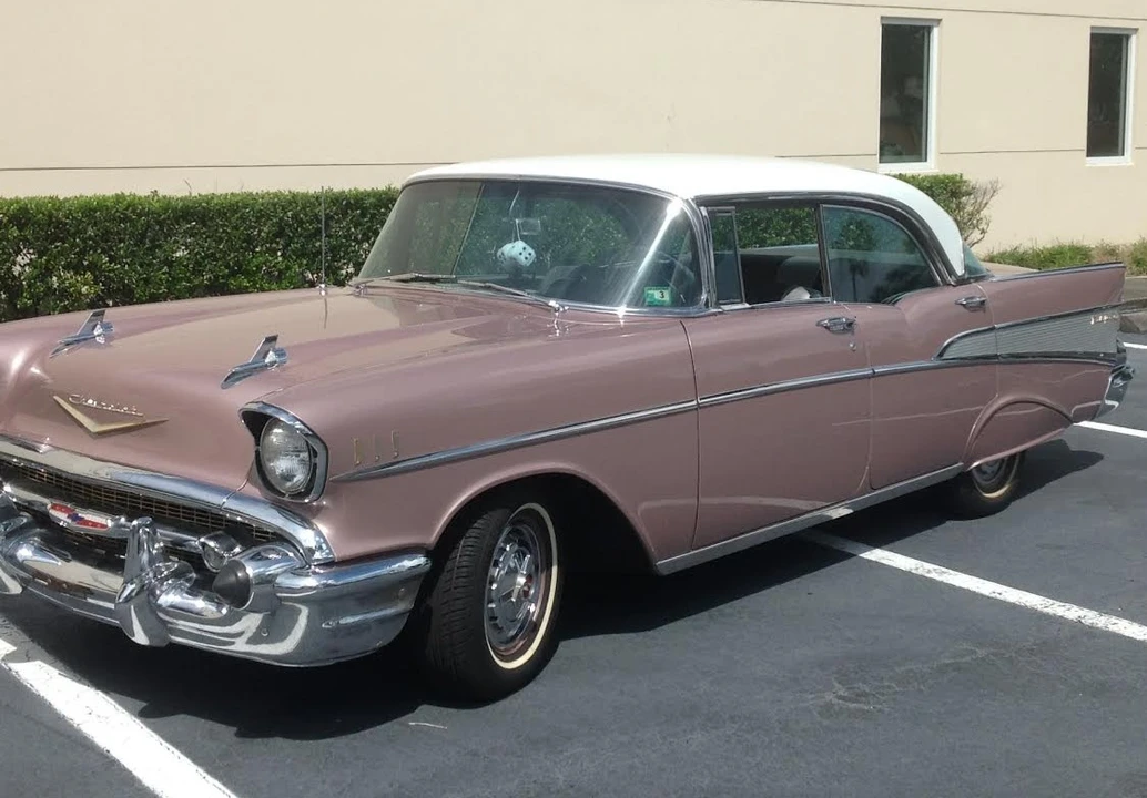 1957 Chevrolet Tri-Five Bel Air Sedan & Wagon - Image 4 of 31