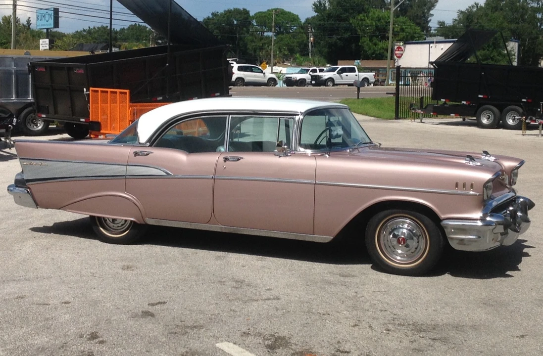 1957 Chevrolet Tri-Five Bel Air Sedan & Wagon - Image 6 of 31