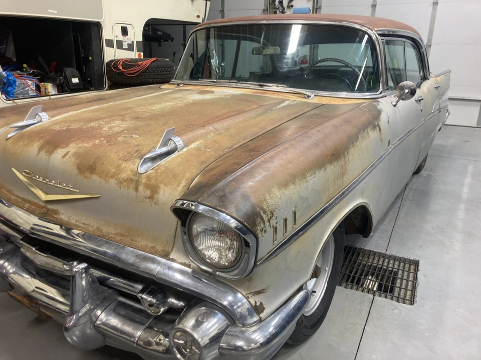 1957 Chevrolet Tri-Five Bel Air Sedan & Wagon - Image 13 of 31