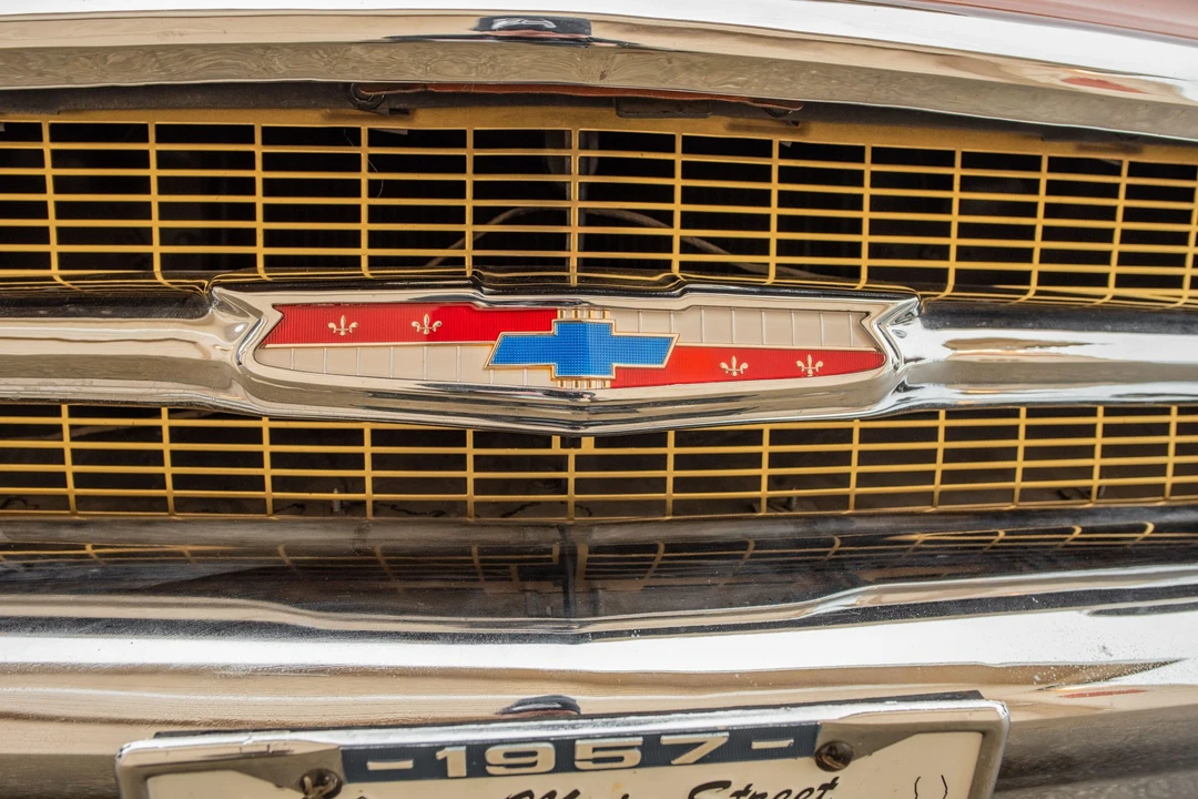 1957 Chevrolet Tri-Five Bel Air Sedan & Wagon - Image 17 of 31