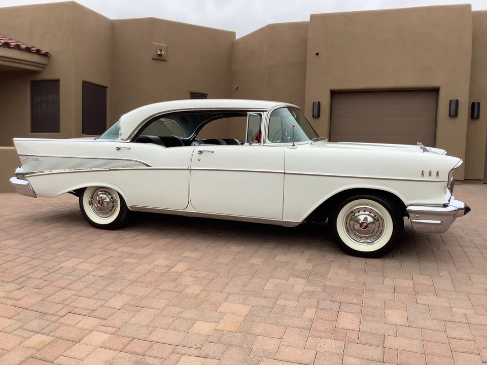 1957 Chevrolet Tri-Five Bel Air Sedan & Wagon - Image 9 of 31