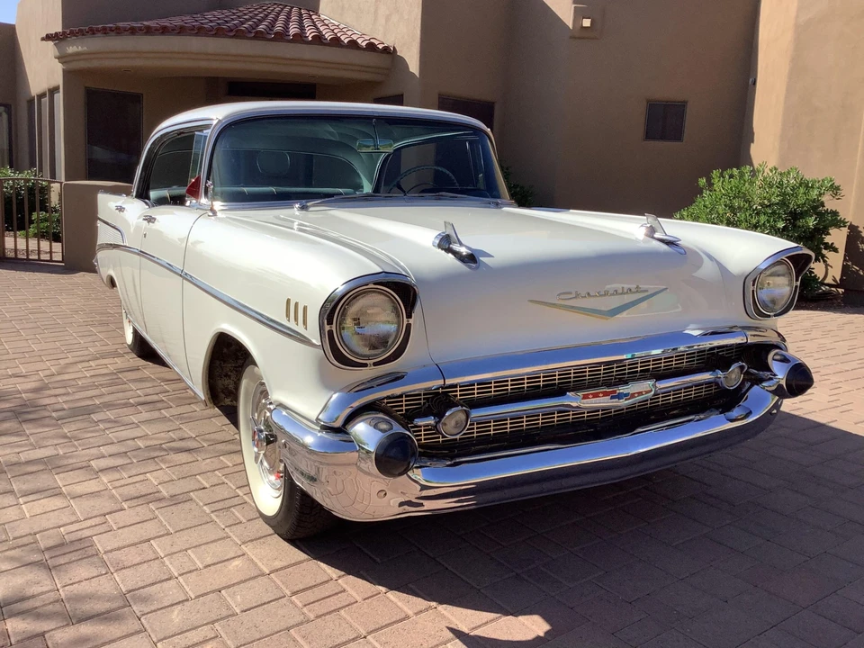 1957 Chevrolet Tri-Five Bel Air Sedan & Wagon - Image 14 of 31