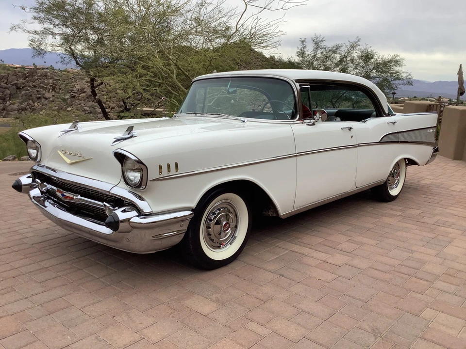 1957 Chevrolet Tri-Five Bel Air Sedan & Wagon - Image 3 of 31