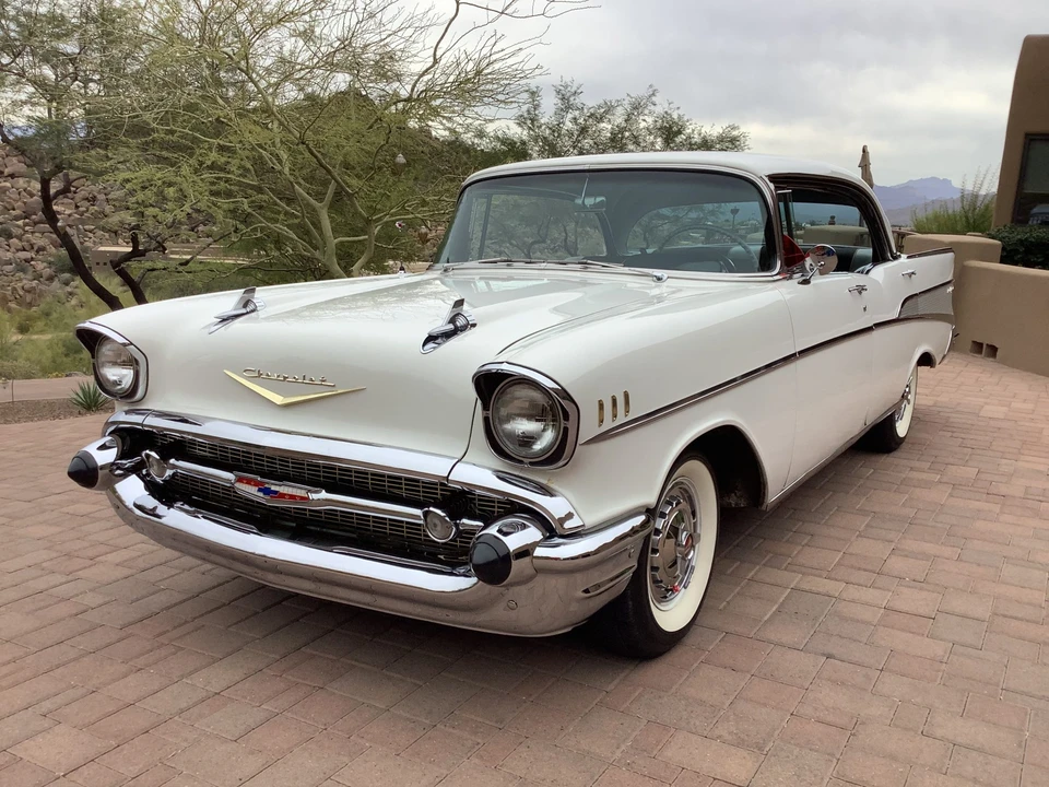 1957 Chevrolet Tri-Five Bel Air Sedan & Wagon - Image 2 of 31