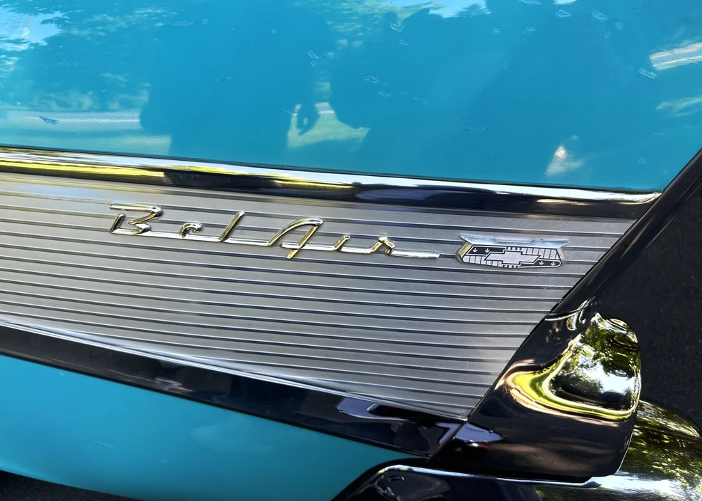 1957 Chevrolet Tri-Five Bel Air Sedan & Wagon - Image 19 of 31