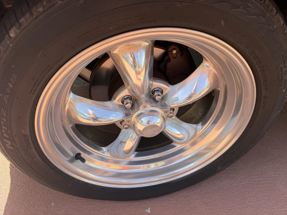 1957 Chevrolet Tri-Five Bel Air 2-Door Hardtop & Coupe - Image 2 of 31