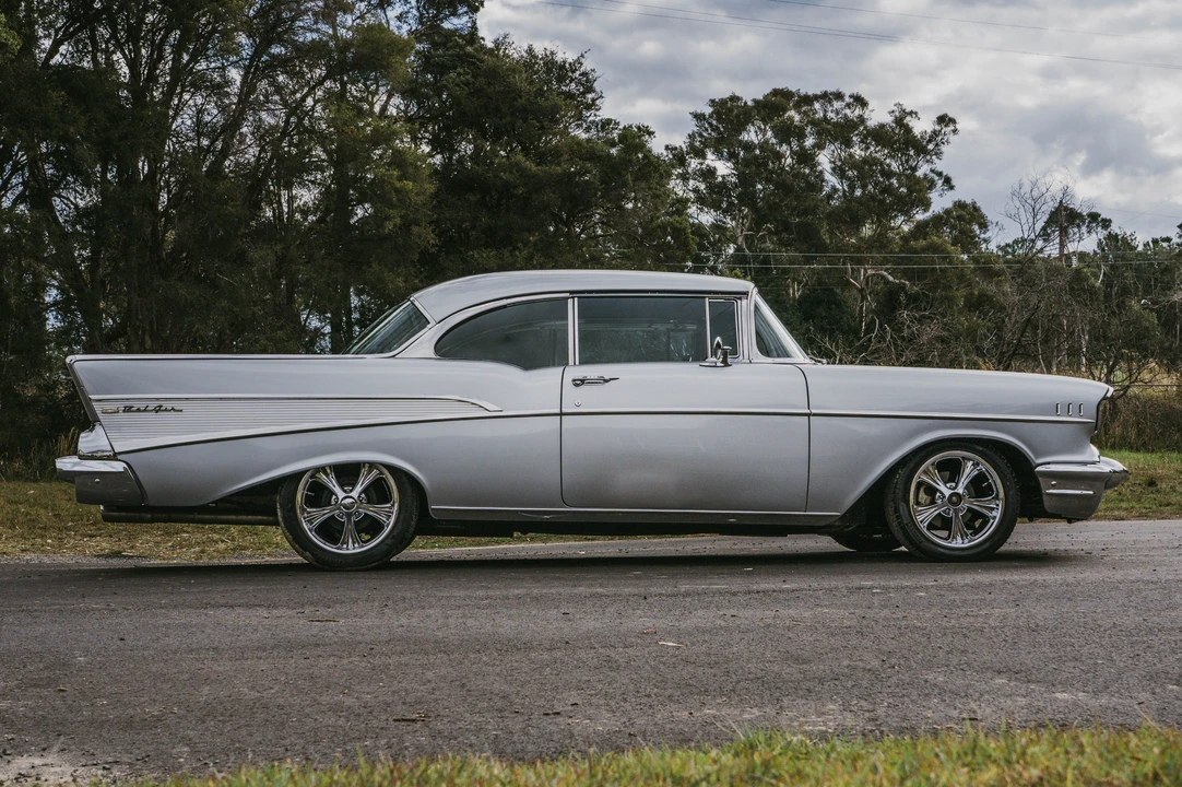1957 Chevrolet Tri-Five Bel Air 2-Door Hardtop & Coupe - Image 4 of 31