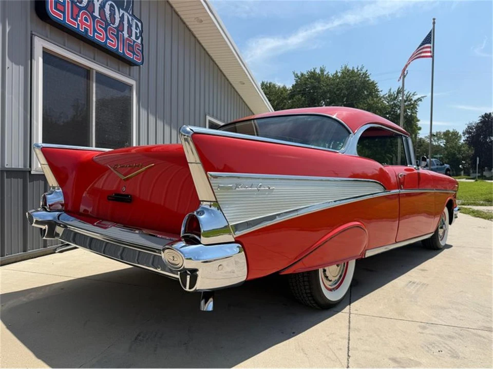 1957 Chevrolet Tri-Five Bel Air 2-Door Hardtop & Coupe - Image 26 of 31
