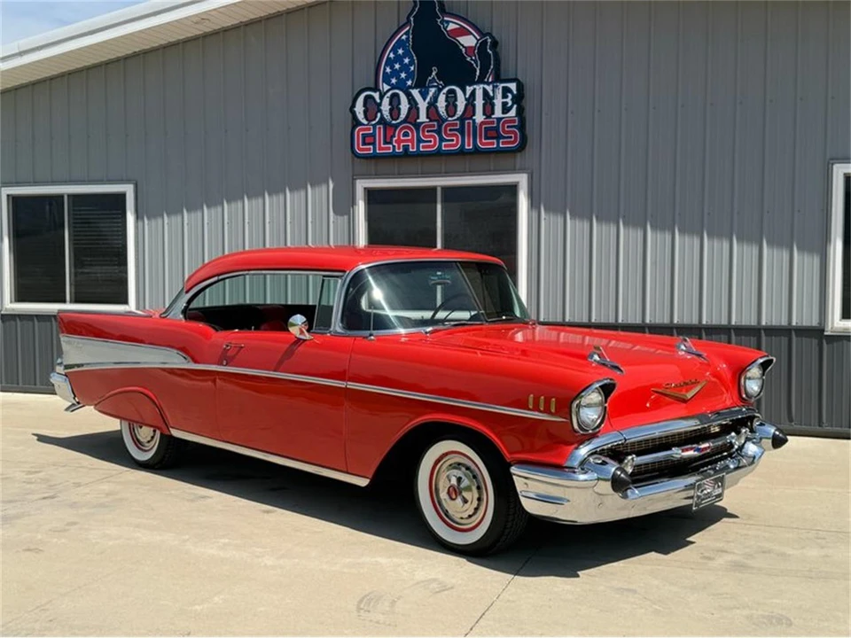1957 Chevrolet Tri-Five Bel Air 2-Door Hardtop & Coupe - Image 2 of 31