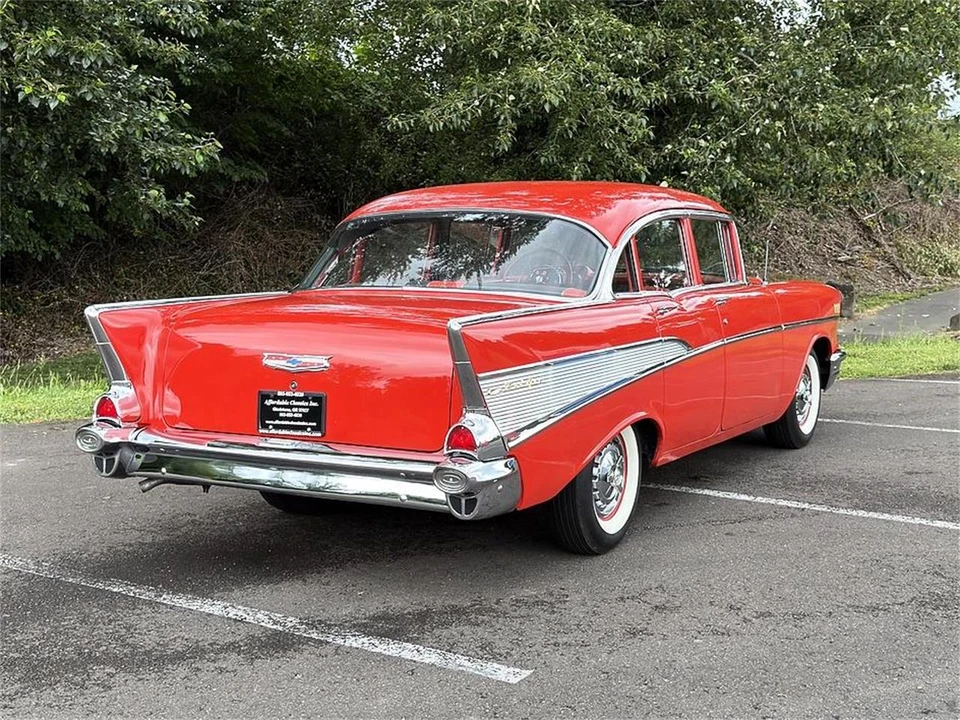 1957 Chevrolet Tri-Five Bel Air 2-Door Hardtop & Coupe - Image 4 of 31