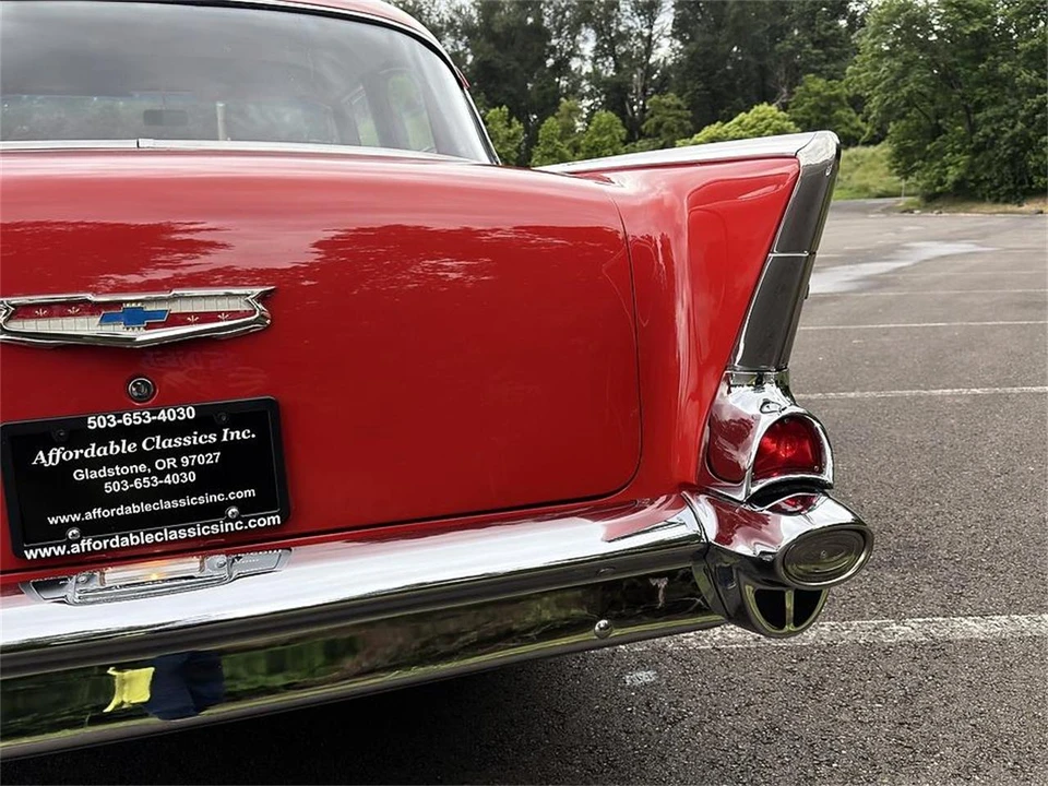 1957 Chevrolet Tri-Five Bel Air 2-Door Hardtop & Coupe - Image 11 of 31