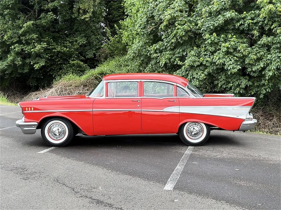 1957 Chevrolet Tri-Five Bel Air 2-Door Hardtop & Coupe - Image 6 of 31