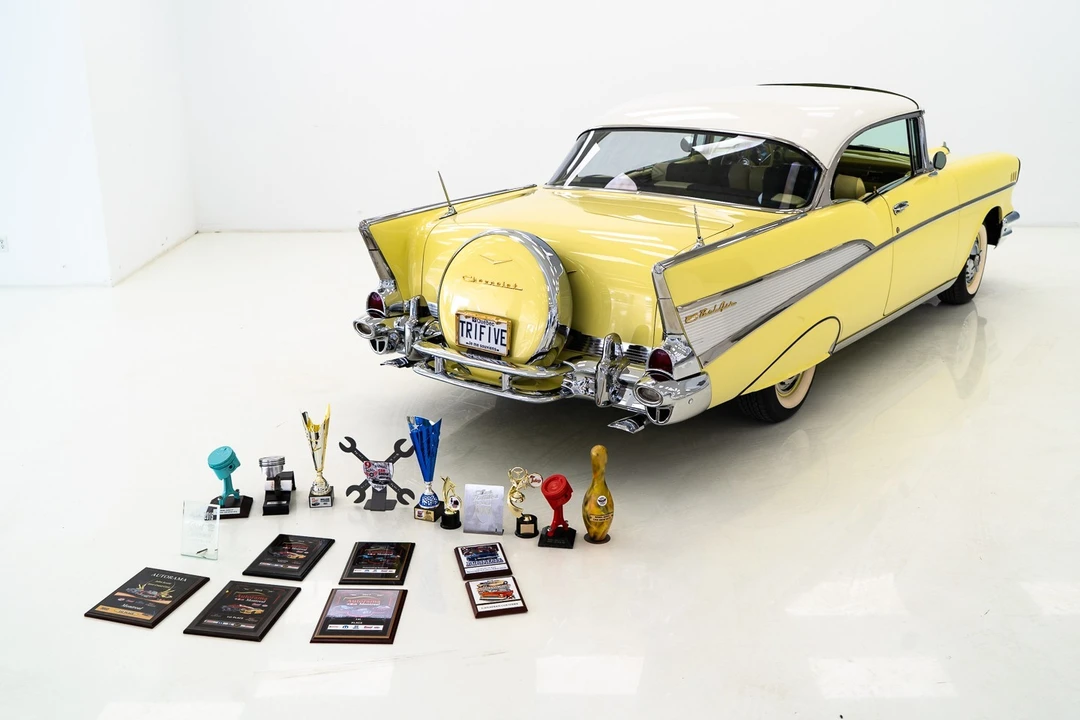 1957 Chevrolet Tri-Five Bel Air 2-Door Hardtop & Coupe - Image 5 of 24