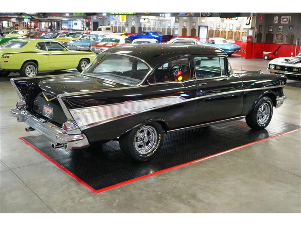 1957 Chevrolet Tri-Five Bel Air 2-Door Hardtop & Coupe - Image 14 of 31