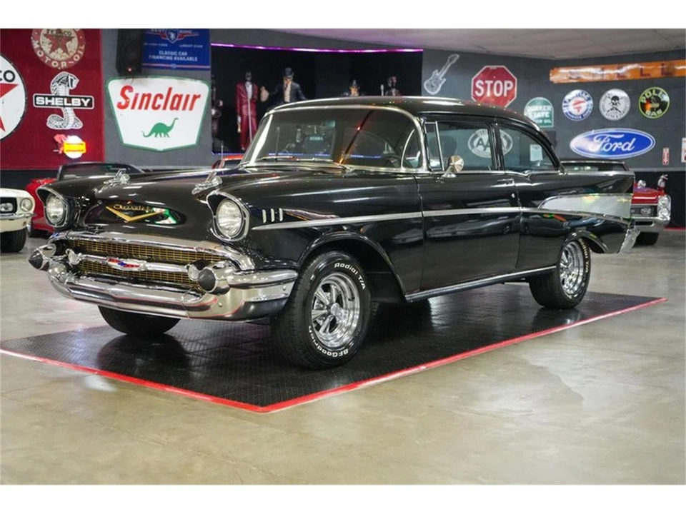 1957 Chevrolet Tri-Five Bel Air 2-Door Hardtop & Coupe - Image 18 of 31