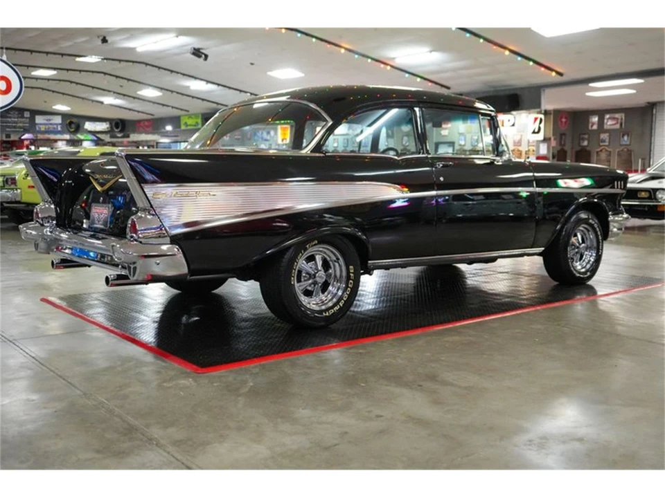 1957 Chevrolet Tri-Five Bel Air 2-Door Hardtop & Coupe - Image 22 of 31