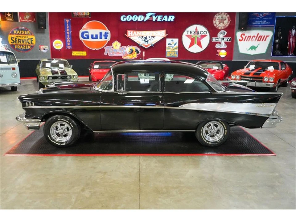 1957 Chevrolet Tri-Five Bel Air 2-Door Hardtop & Coupe - Image 11 of 31