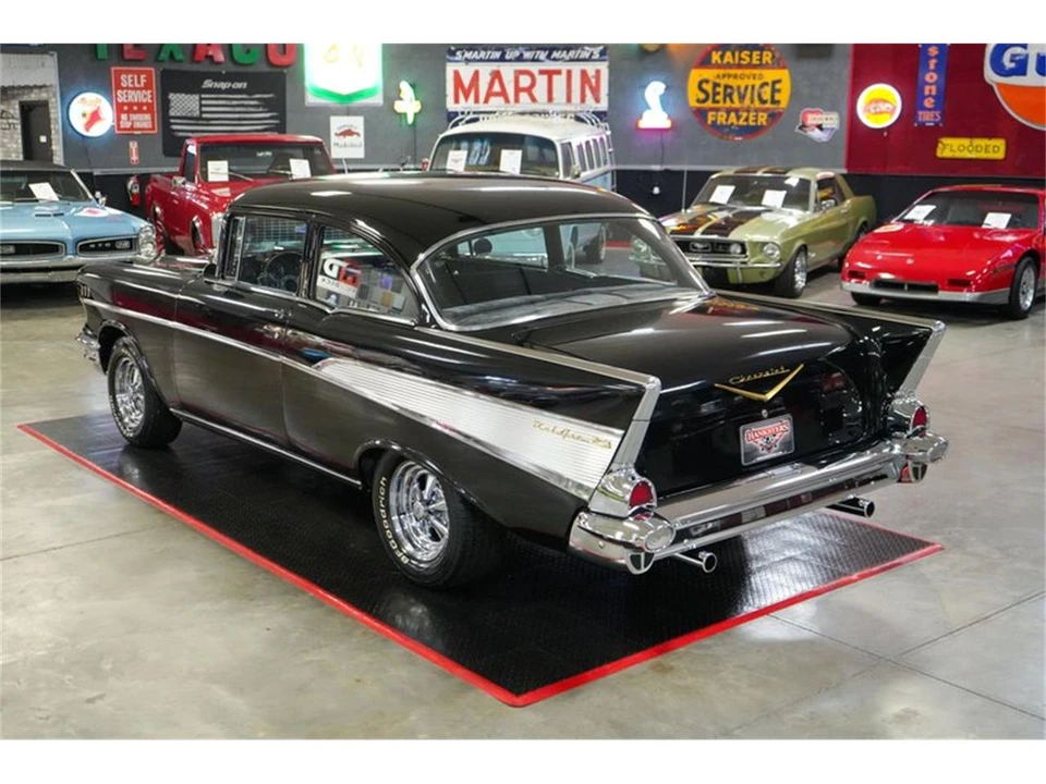 1957 Chevrolet Tri-Five Bel Air 2-Door Hardtop & Coupe - Image 12 of 31