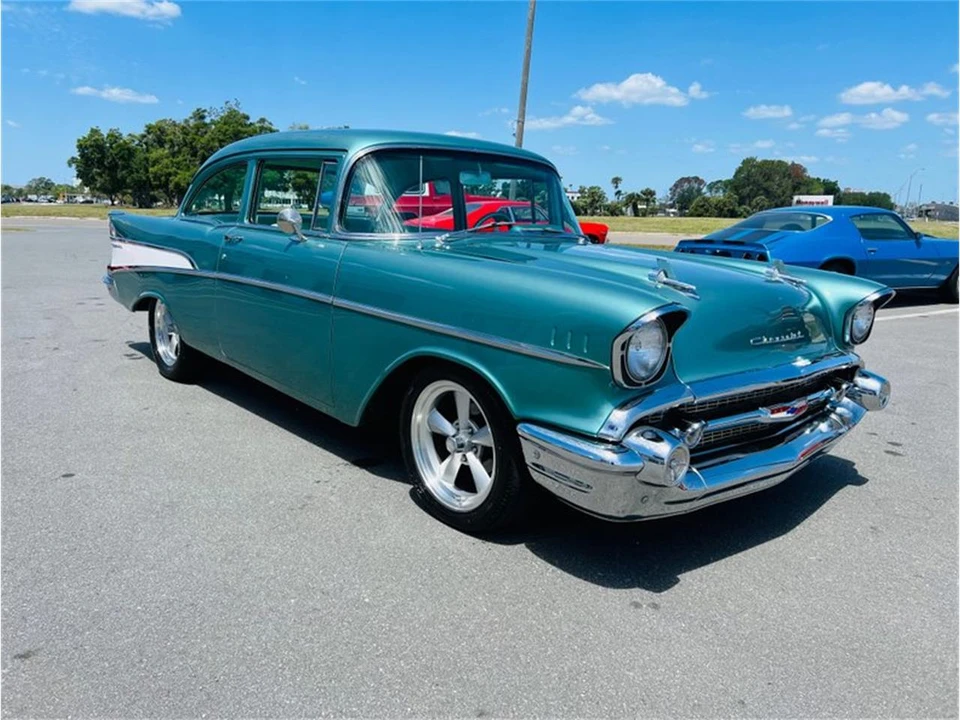 1957 Chevrolet Tri-Five Bel Air 2-Door Hardtop & Coupe - Image 7 of 31