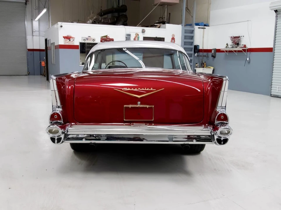 1957 Chevrolet Tri-Five Bel Air 2-Door Hardtop & Coupe - Image 7 of 31