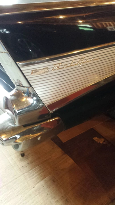 1957 Chevrolet Tri-Five Bel Air Sedan & Wagon - Image 4 of 7