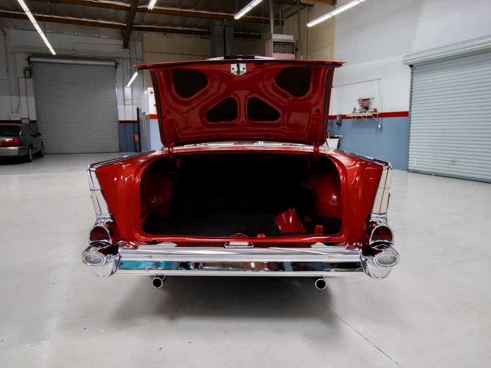 1957 Chevrolet Tri-Five Bel Air 2-Door Hardtop & Coupe - Image 8 of 31
