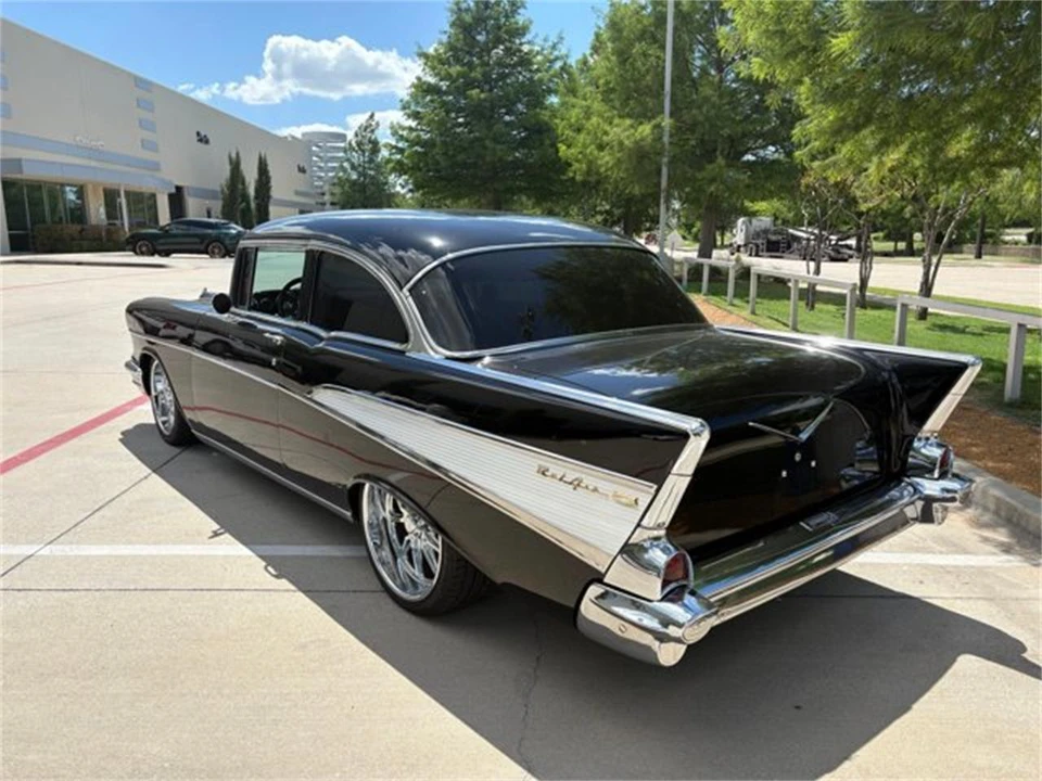 1957 Chevrolet Tri-Five Bel Air 2-Door Hardtop & Coupe - Image 6 of 7