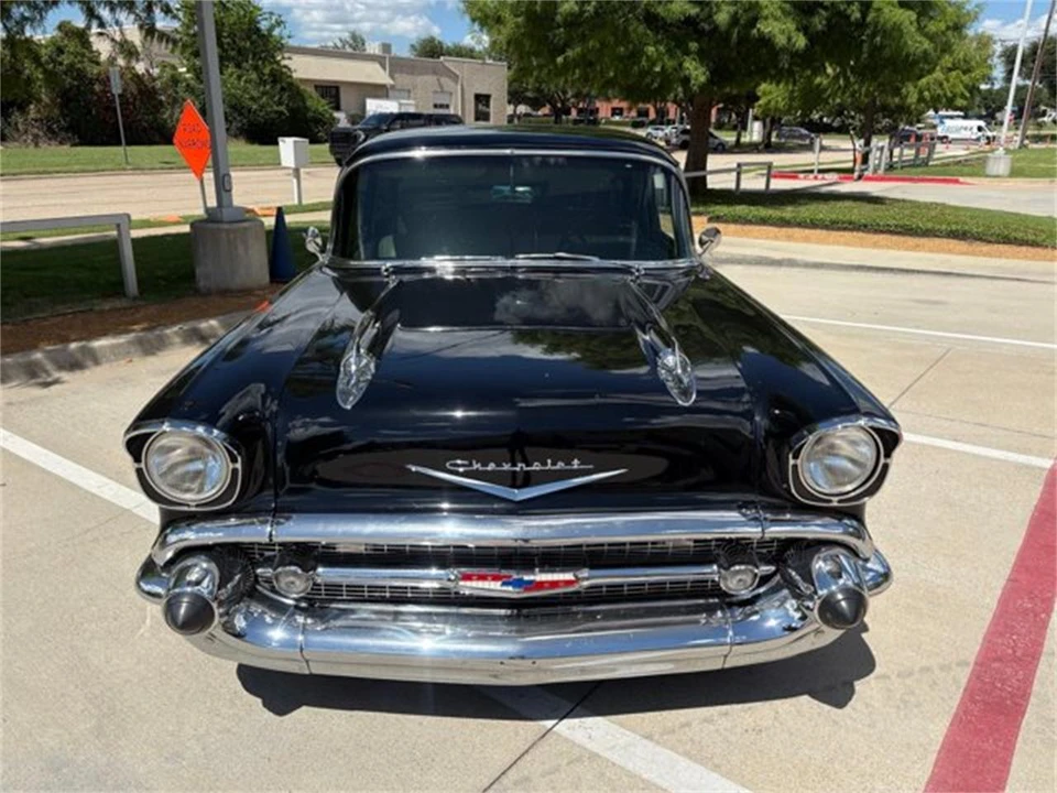 1957 Chevrolet Tri-Five Bel Air 2-Door Hardtop & Coupe - Image 2 of 7