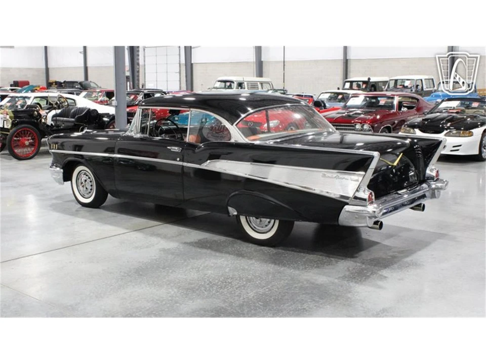 1957 Chevrolet Tri-Five Bel Air 2-Door Hardtop & Coupe - Image 10 of 31
