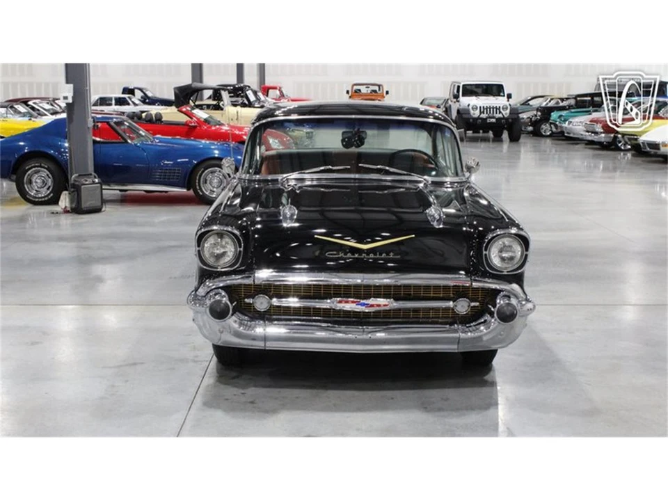 1957 Chevrolet Tri-Five Bel Air 2-Door Hardtop & Coupe - Image 15 of 31