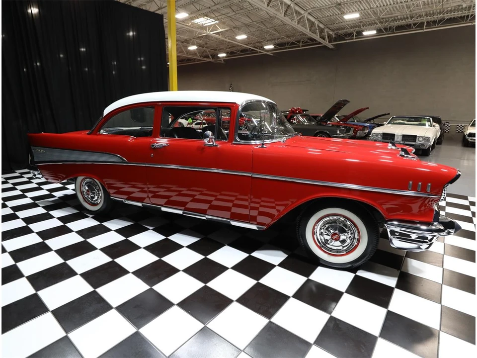 1957 Chevrolet Tri-Five Bel Air 2-Door Hardtop & Coupe - Image 18 of 31