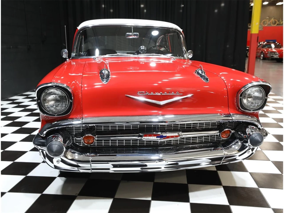 1957 Chevrolet Tri-Five Bel Air 2-Door Hardtop & Coupe - Image 10 of 31