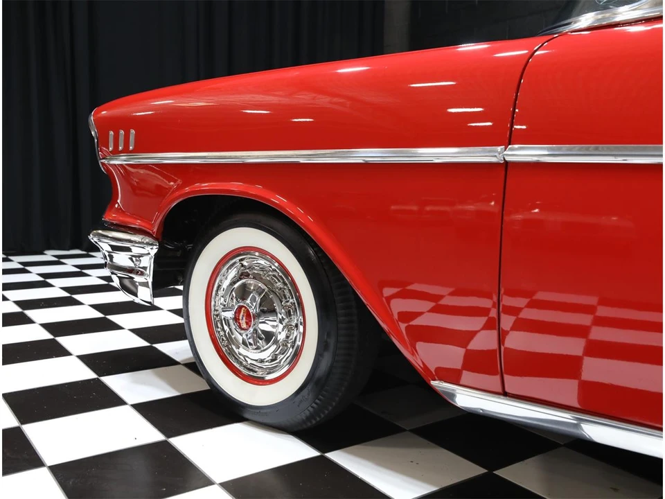 1957 Chevrolet Tri-Five Bel Air 2-Door Hardtop & Coupe - Image 27 of 31