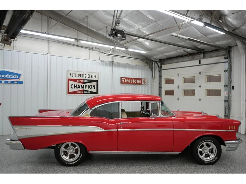 1957 Chevrolet Tri-Five Bel Air 2-Door Hardtop & Coupe - Image 17 of 31