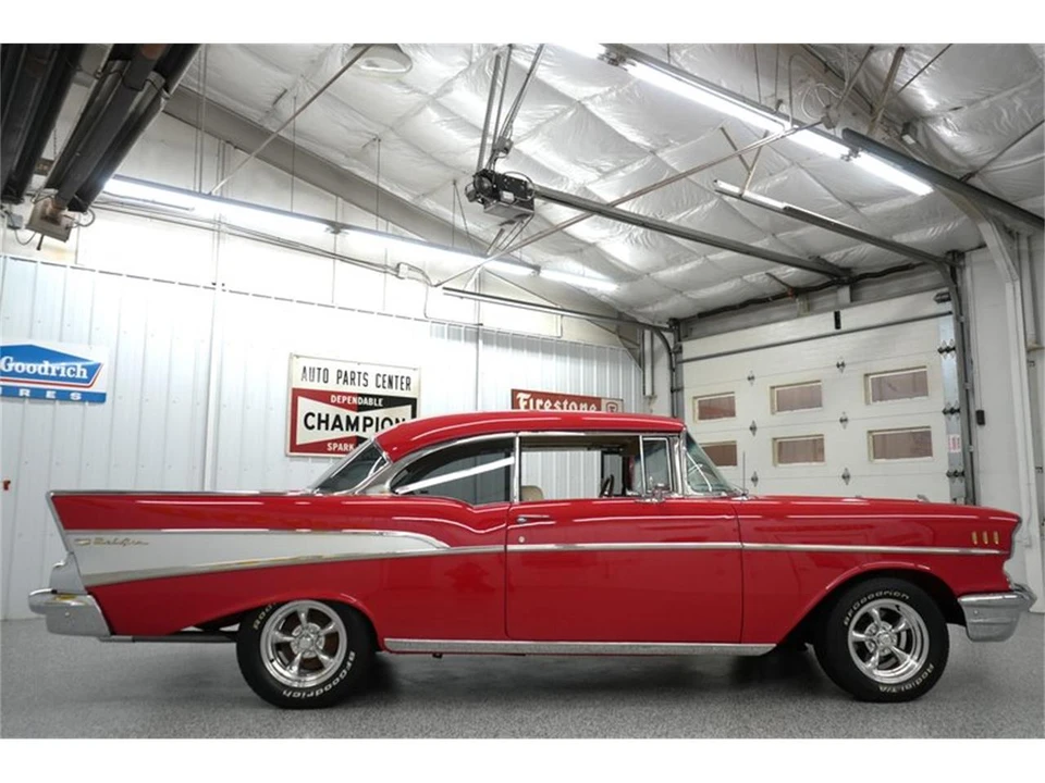 1957 Chevrolet Tri-Five Bel Air 2-Door Hardtop & Coupe - Image 18 of 31