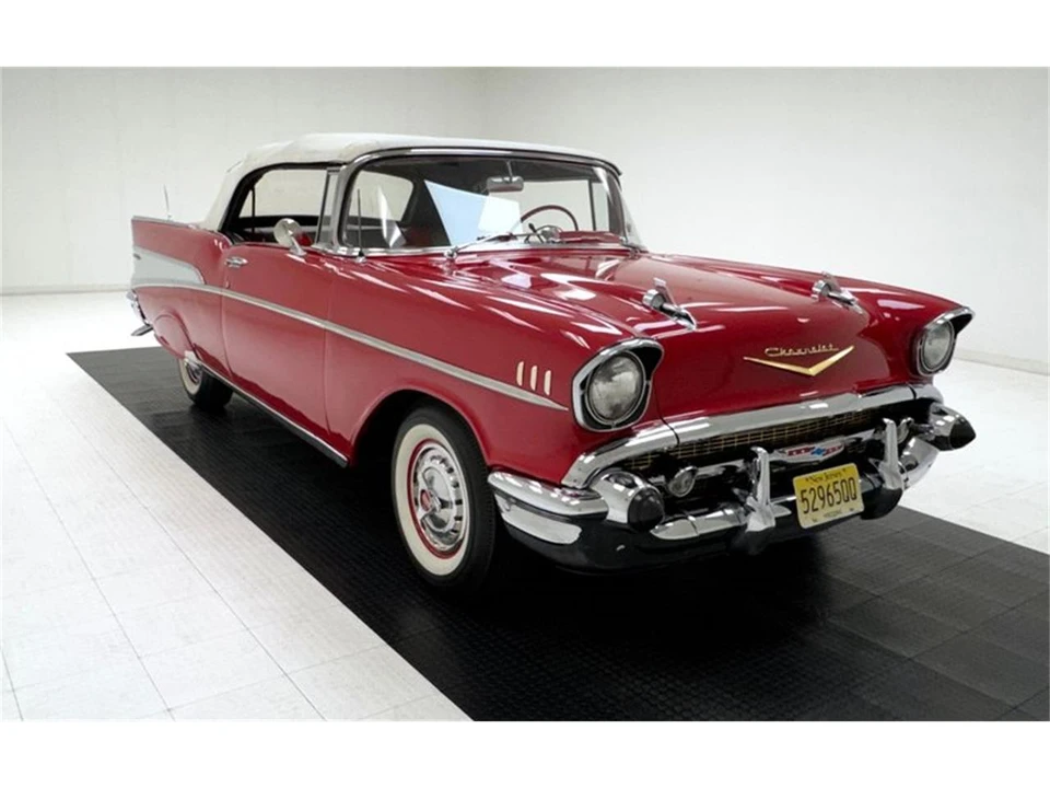 1957 Chevrolet Tri-Five Bel Air 2-Door Hardtop & Coupe - Image 10 of 31