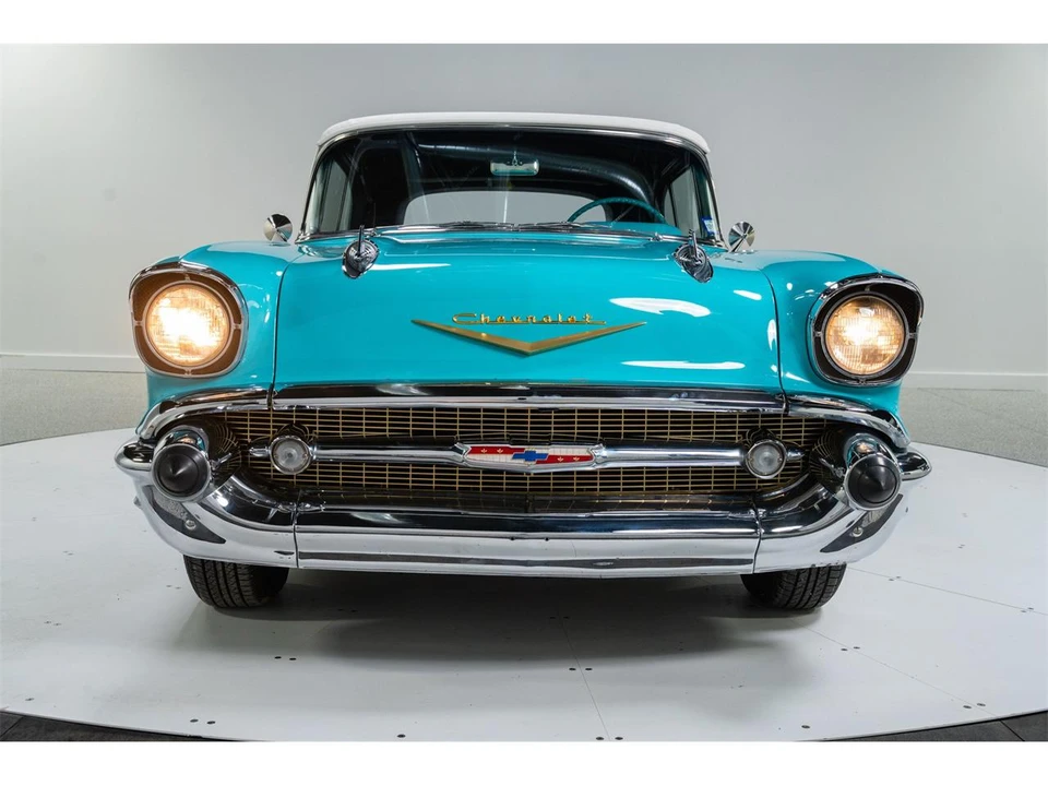 1957 Chevrolet Tri-Five Bel Air Convertible - Image 18 of 31