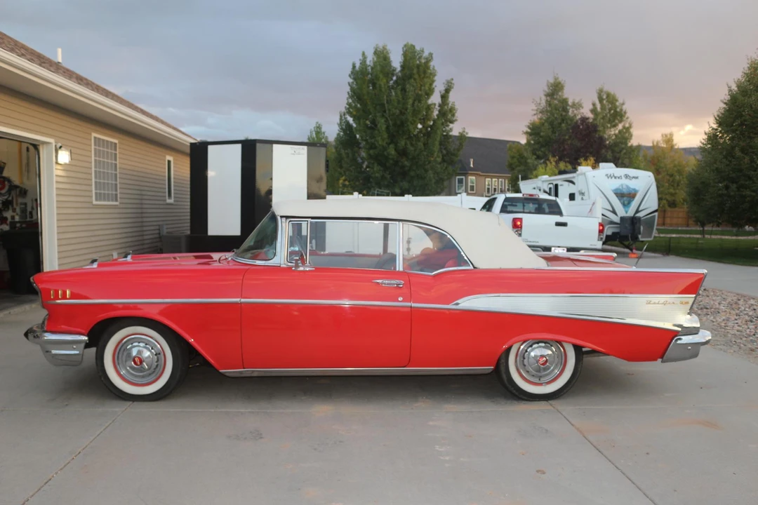 1957 Chevrolet Tri-Five Bel Air Convertible - Image 28 of 31