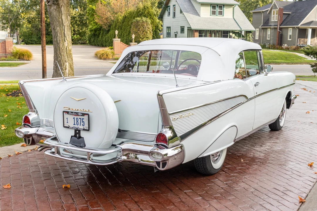 1957 Chevrolet Tri-Five Bel Air Convertible - Image 6 of 31